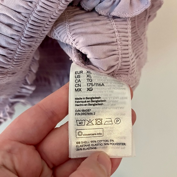 H&M Lilac Smocked Spagetto Strap Top - Picture 4 of 4